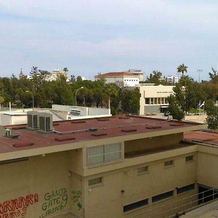 Modern City Center Apt Larnaca Exterior foto